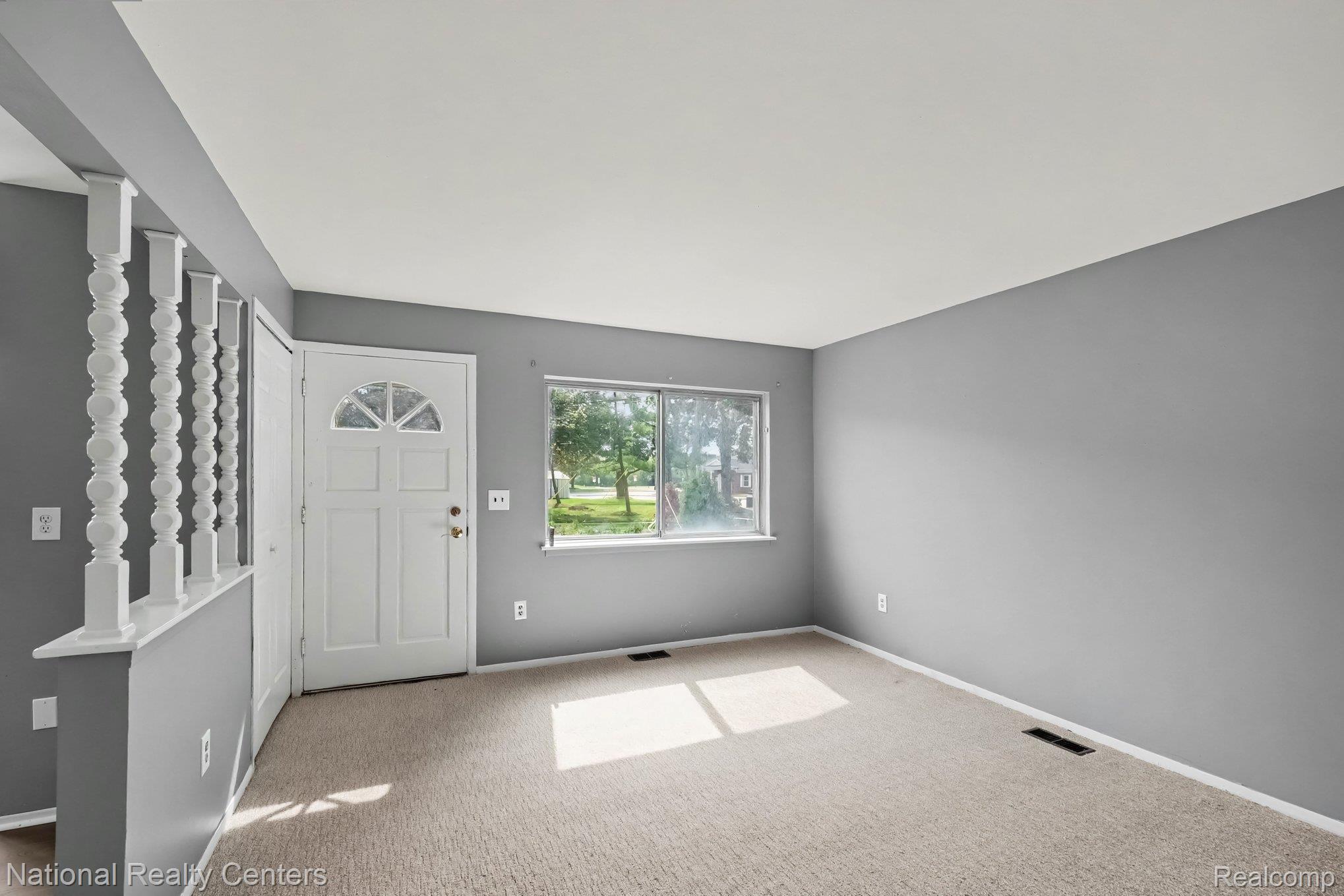 1069 Urbancrest Drive