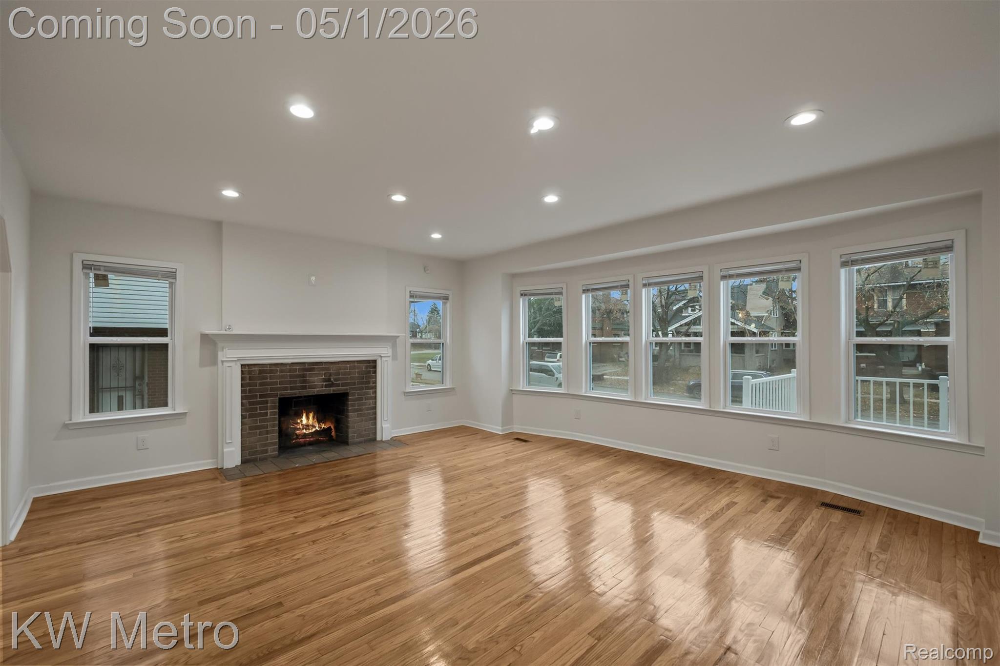 120 Tuxedo Street