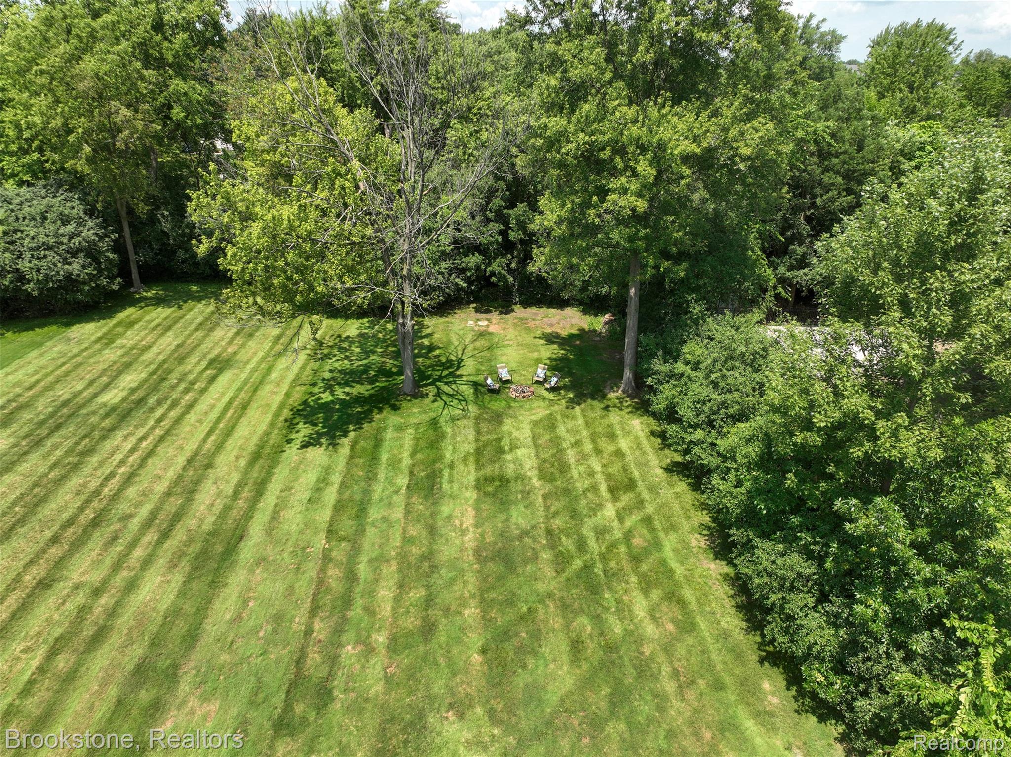 871 VANDERPOOL Drive