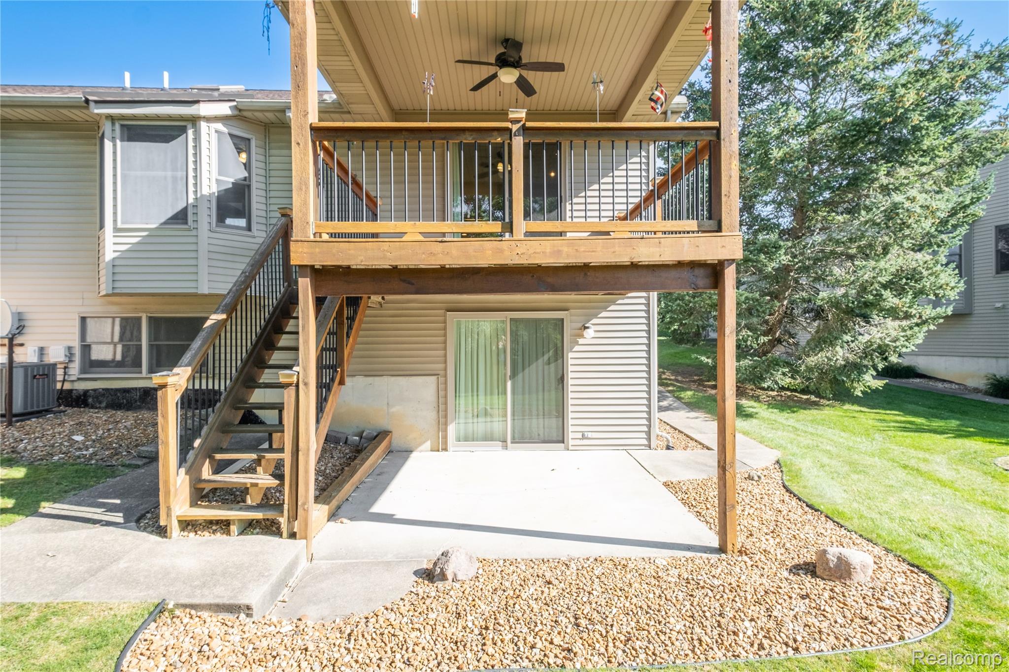 Linden City, Michigan 48451, United States, 2 Bedrooms Bedrooms, ,2 BathroomsBathrooms,Residential,Pending,199968