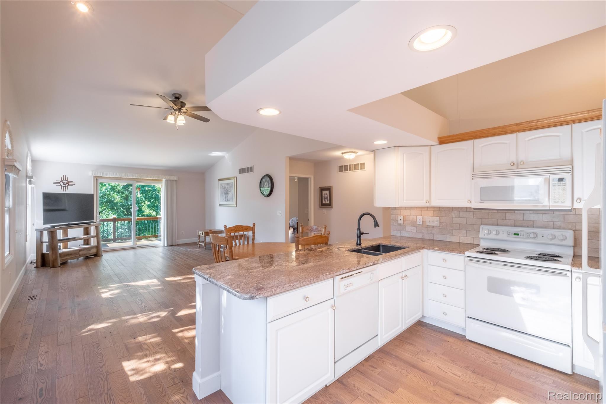 235 Creekwood Circle