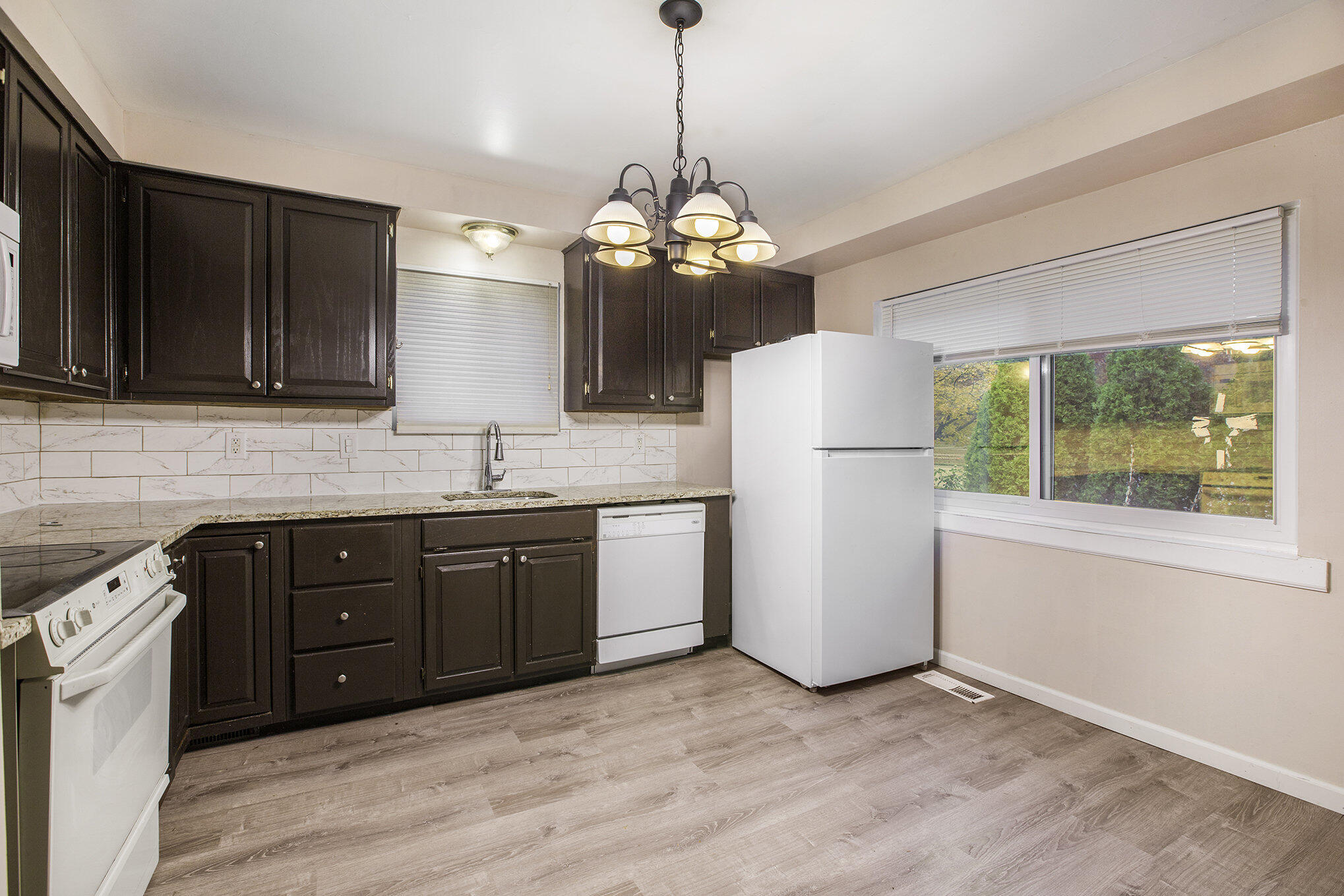 30915 Cherry Hill Road