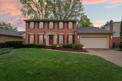 33973 FAIRFAX Drive Livonia City Wayne MI 48152