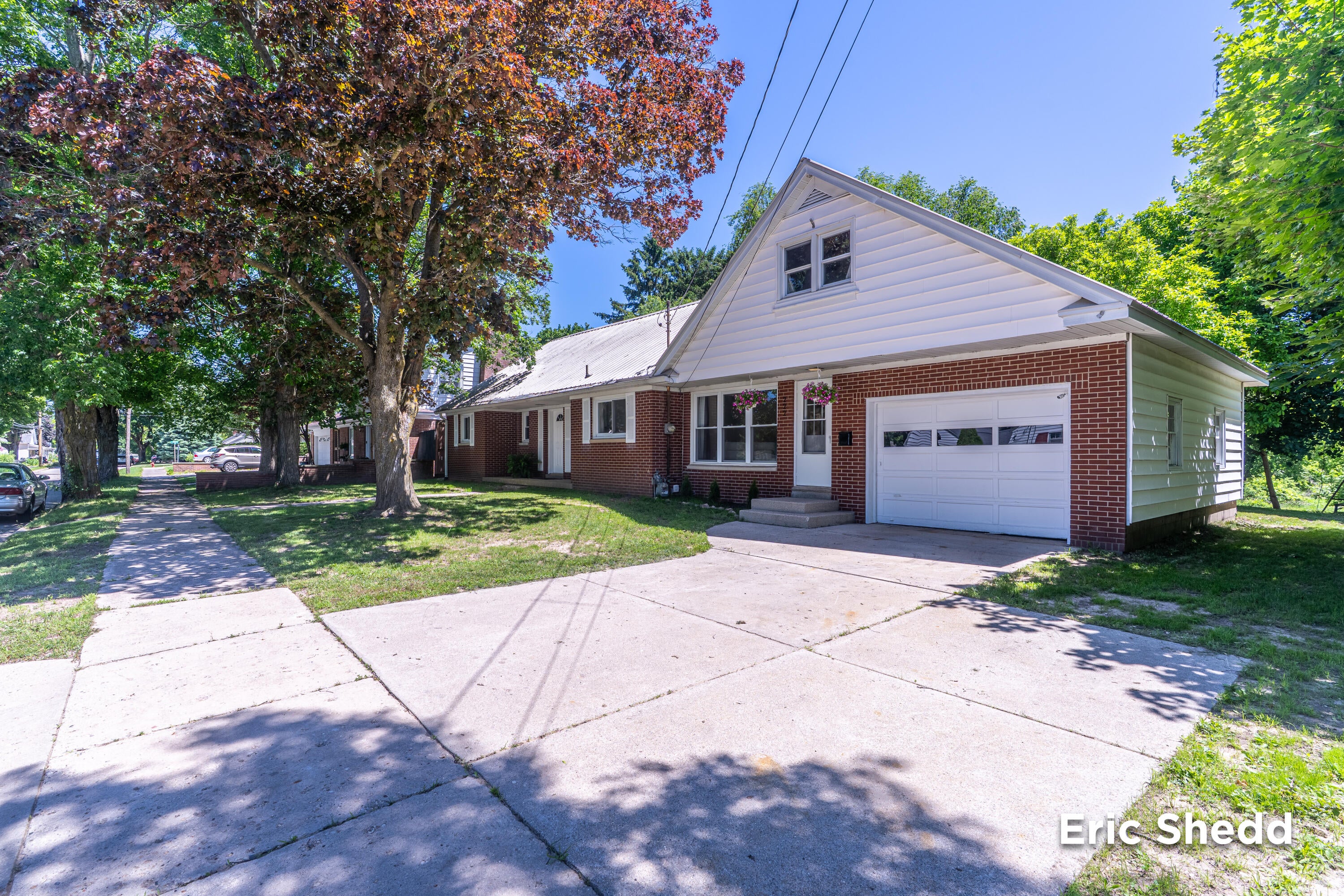 222 East Avenue
