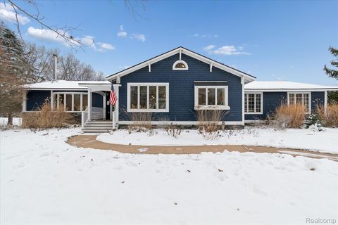 187 Darwin Road Putnam Township MI 48169