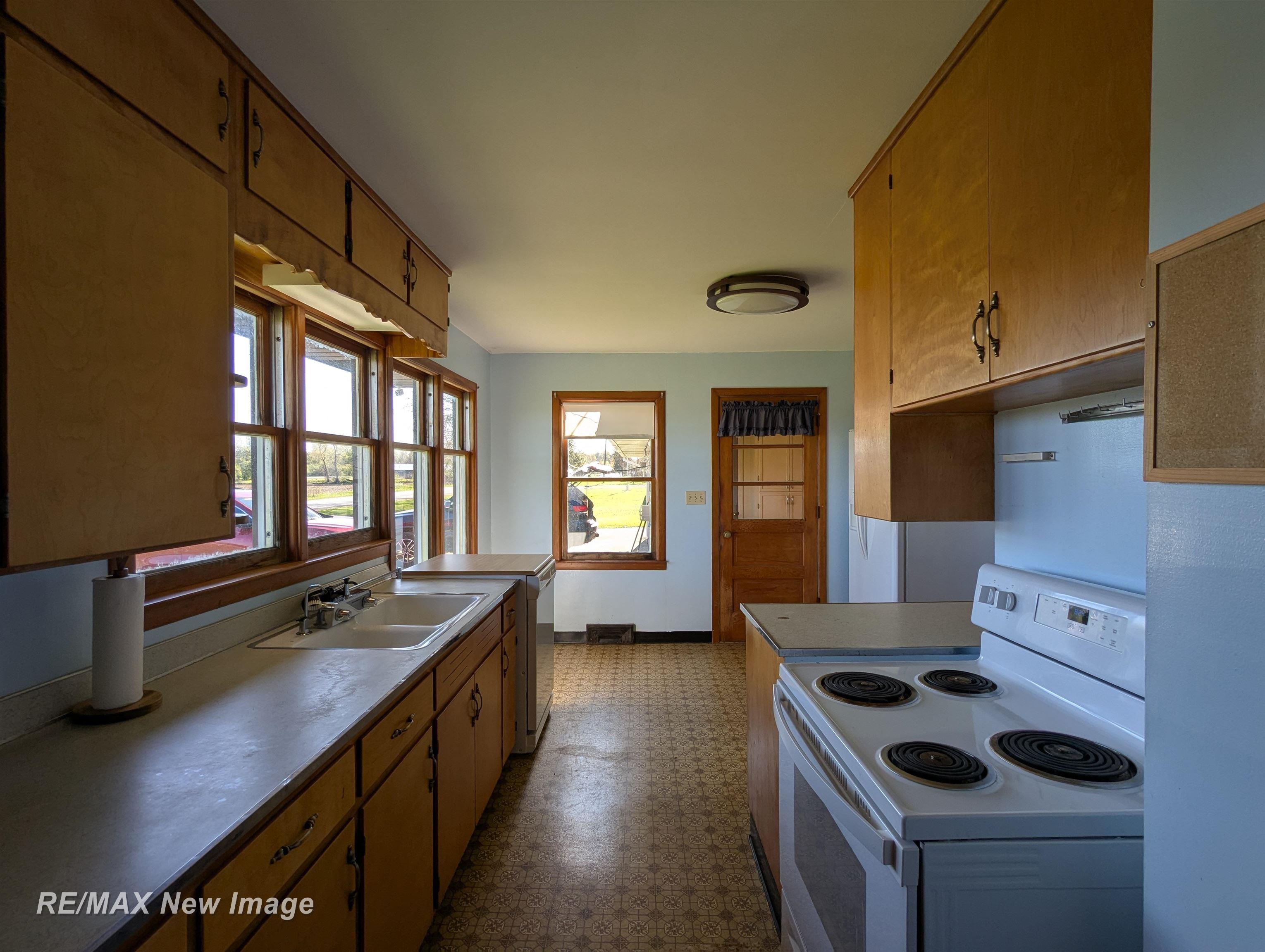 6394 Curtis Road