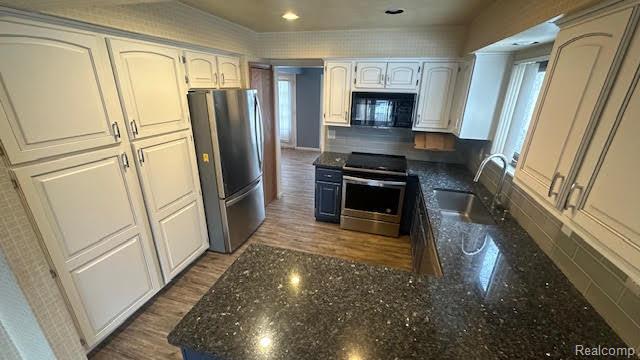 31470 HUNTERS CIRCLE Drive