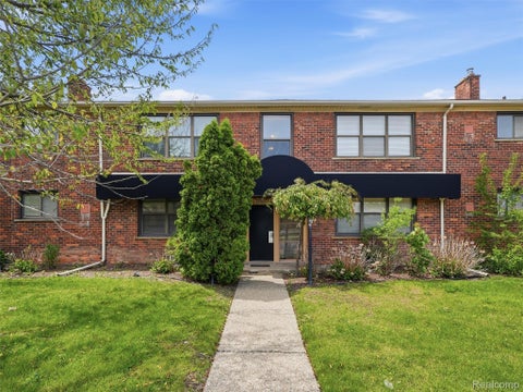 Photo of 25707 Woodward Avenue, Royal Oak City, MI 48067 (MLS # 20261077843)