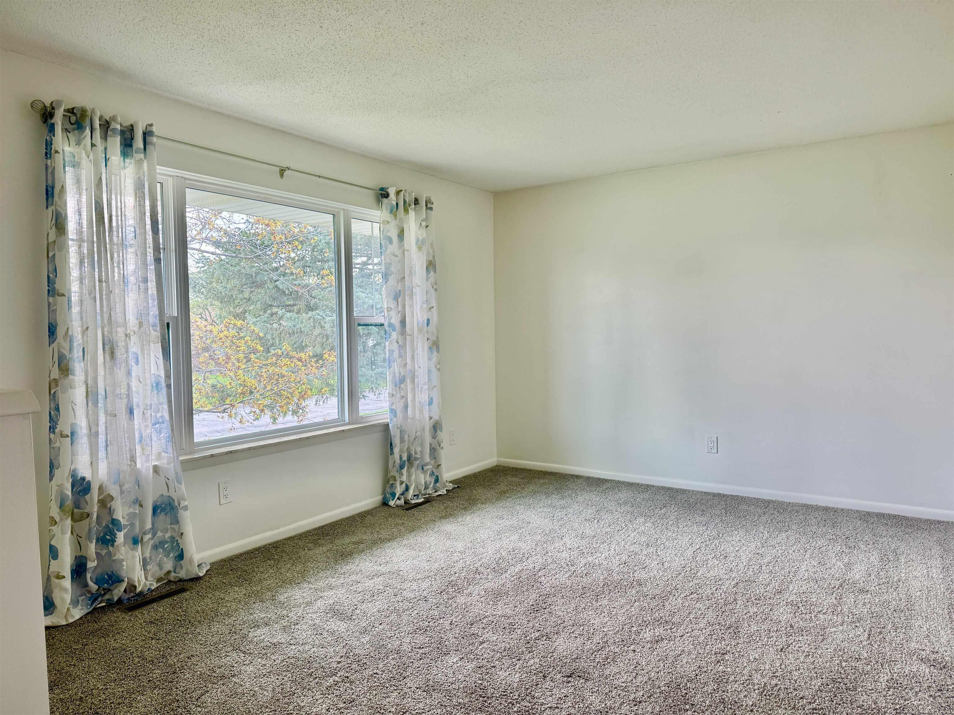 1516 Allendale Drive