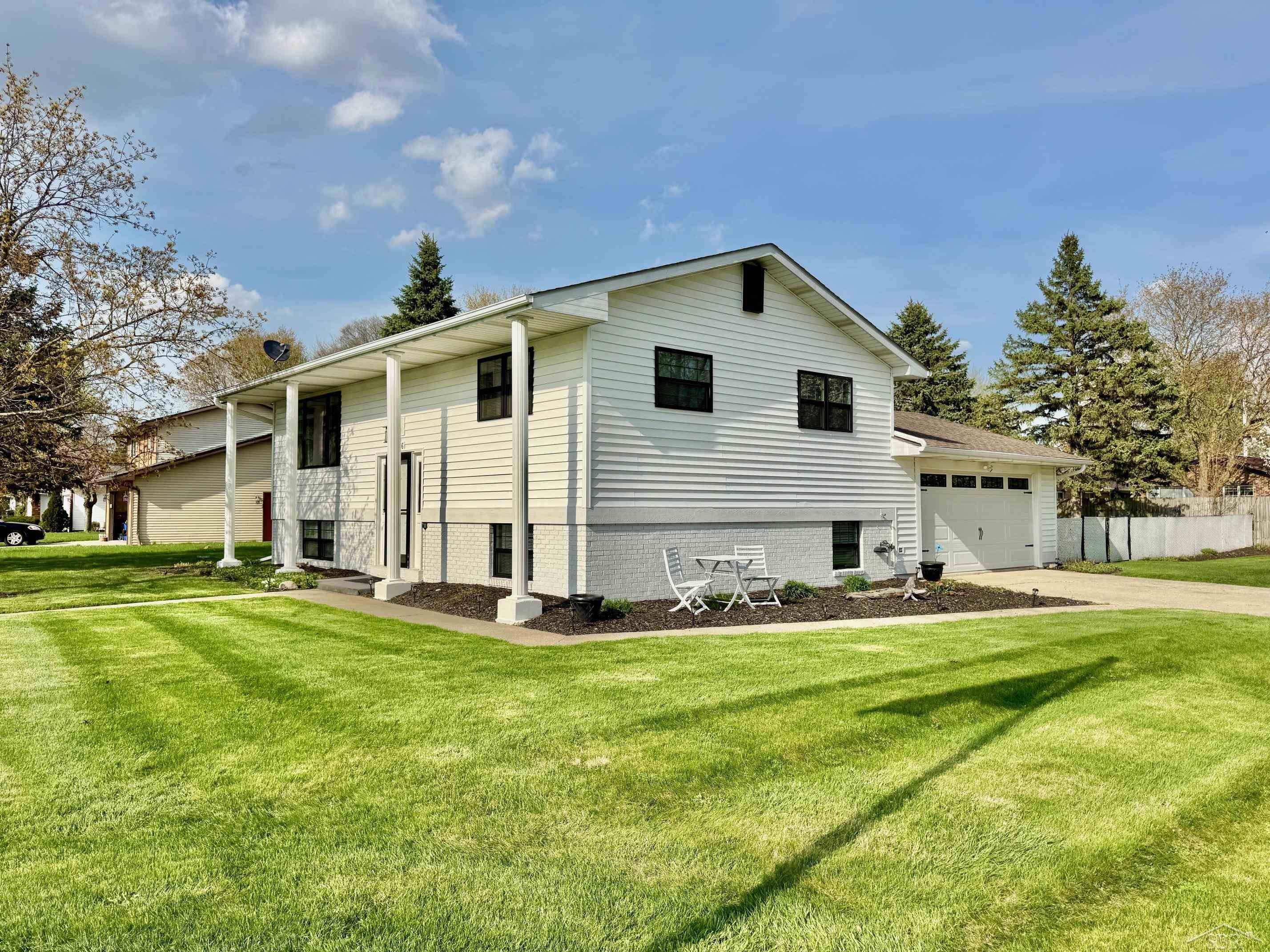 1516 Allendale Drive