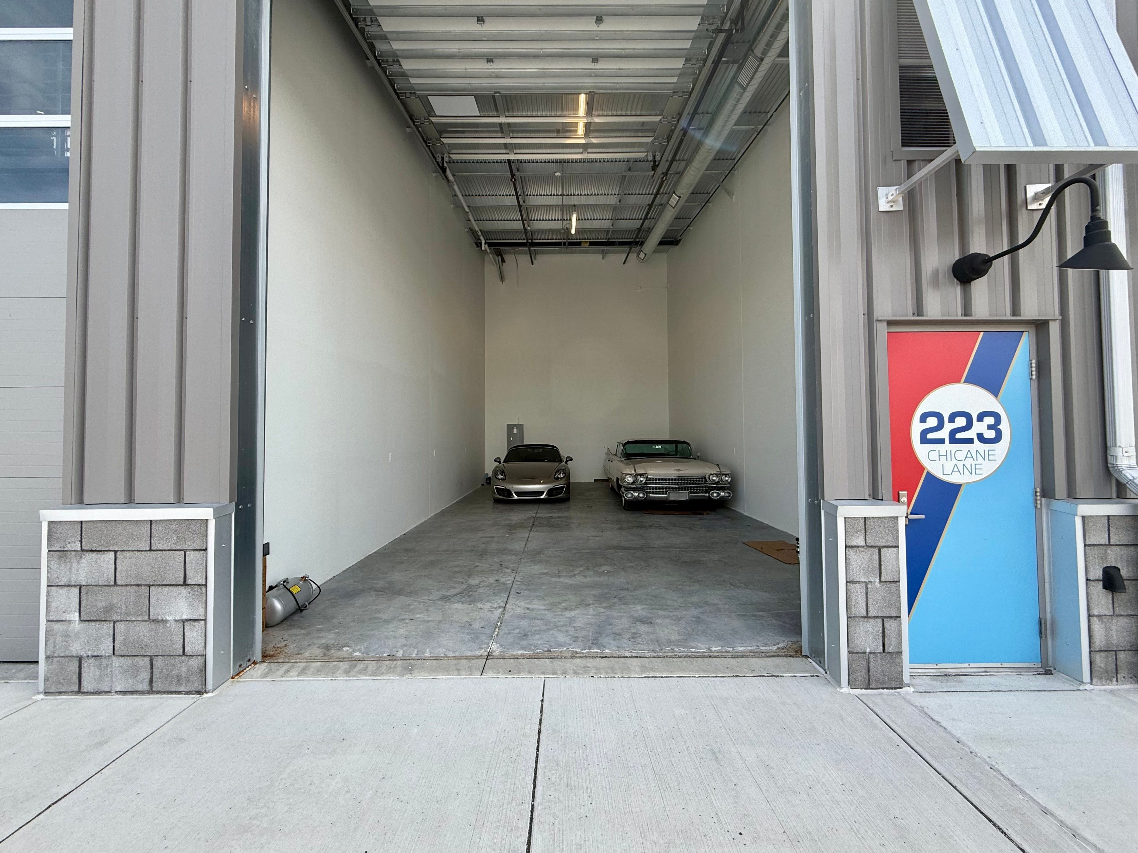 223 CHICANE Lane