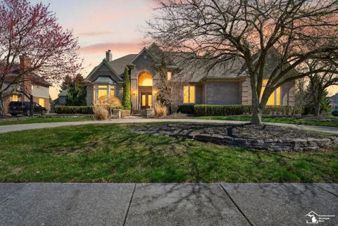 Photo of 4592 Forestview Drive, West Bloomfield Charter Township, MI 48322 (MLS # 57050208810)