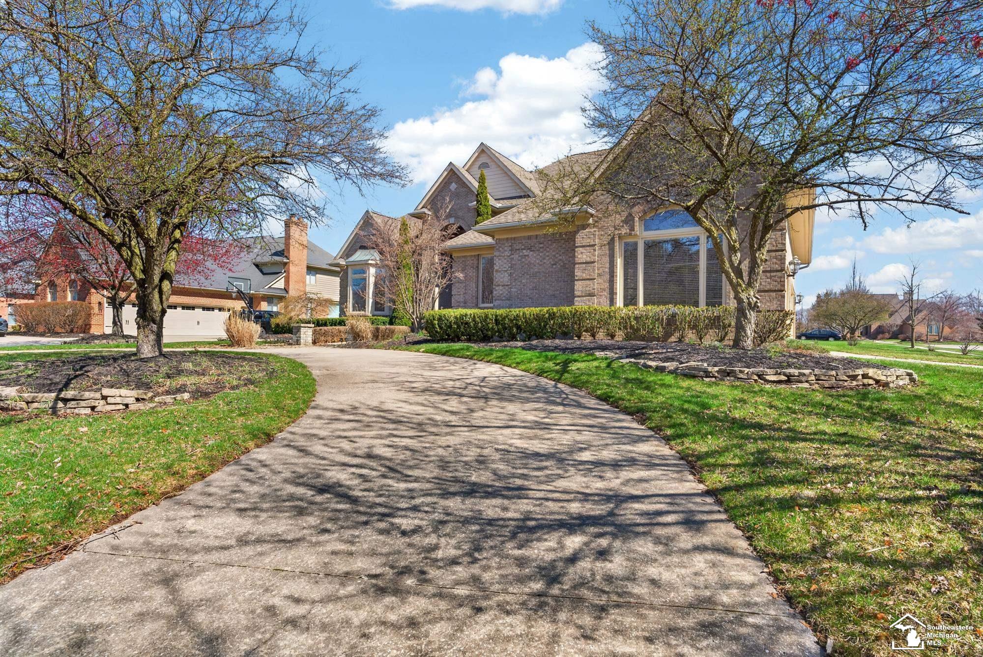 4592 Forestview Drive