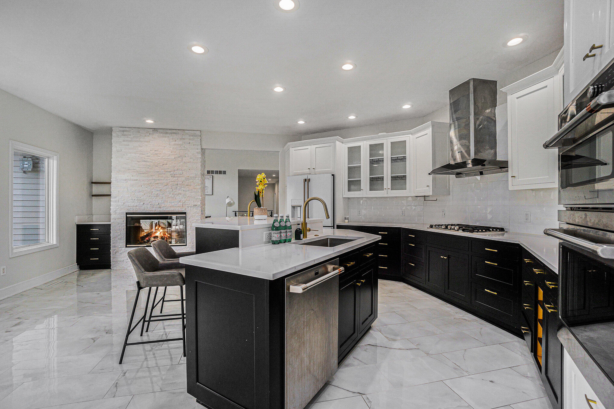 81 S Skyview Drive