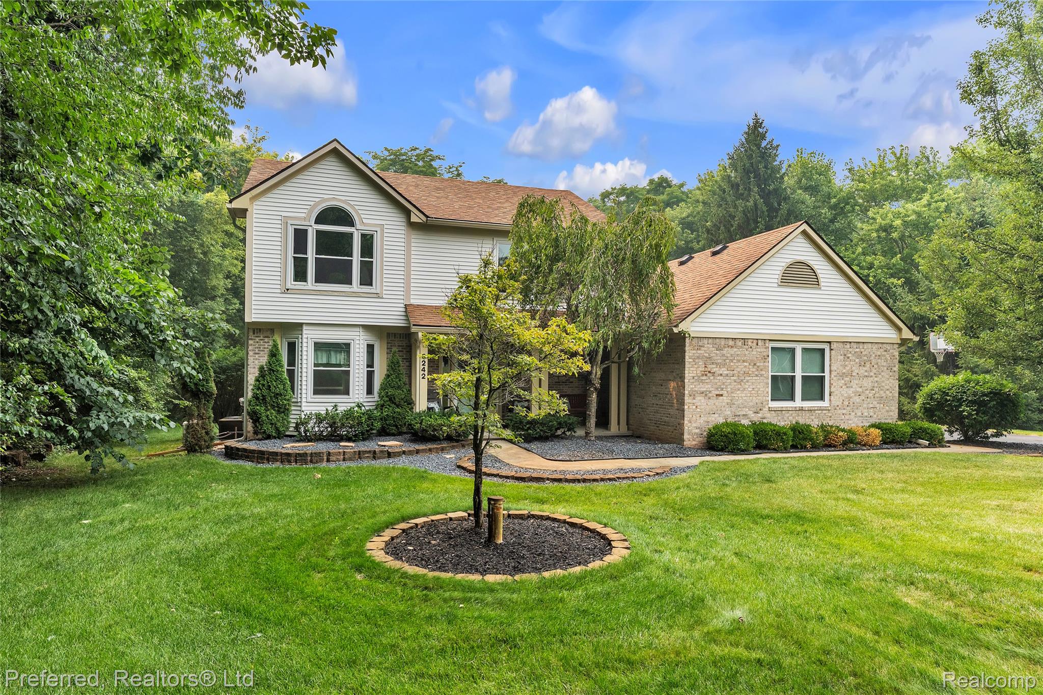 8242 Terrace Court