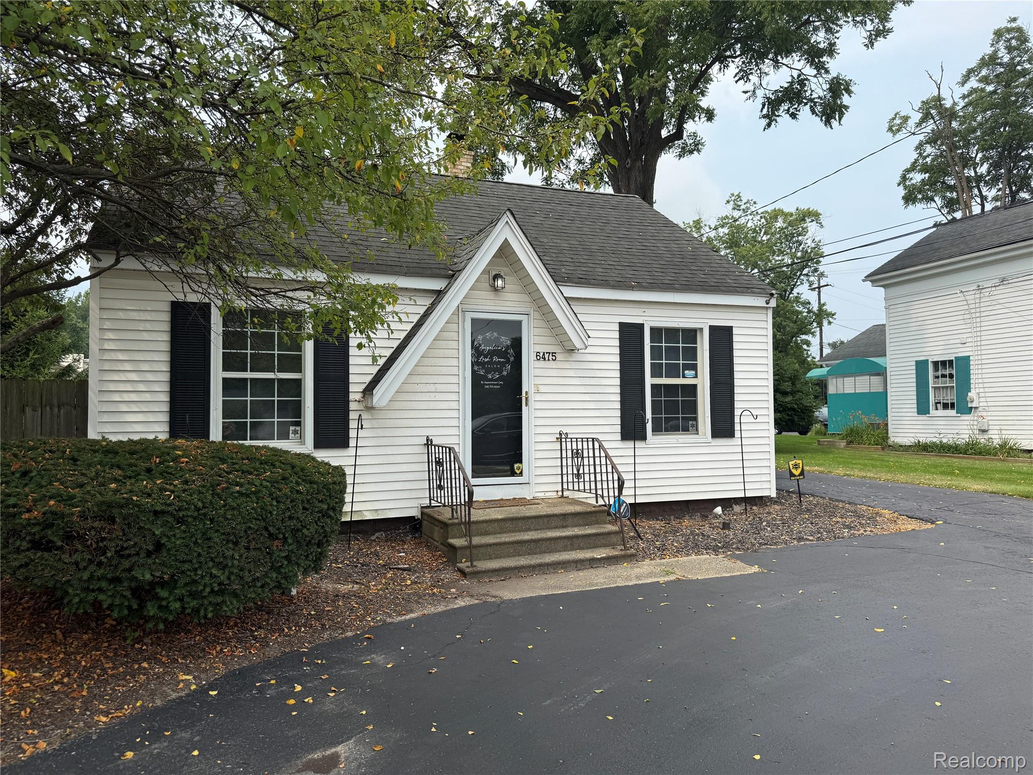 6475 Dixie Highway