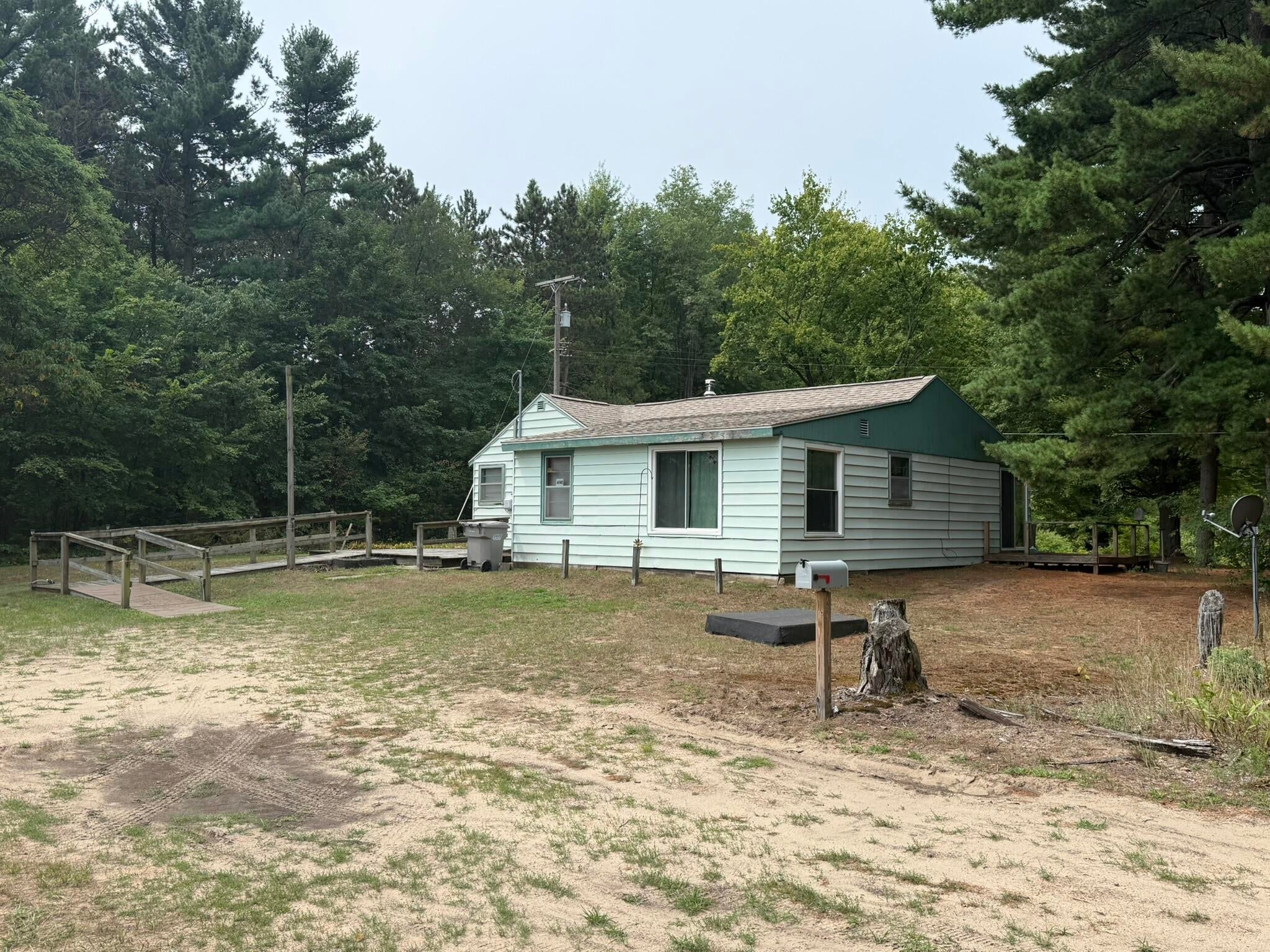4048 Cloverville Road