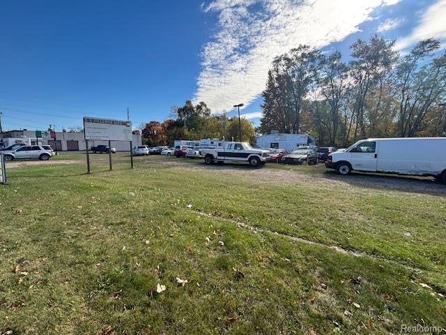 1370 E Michigan Avenue