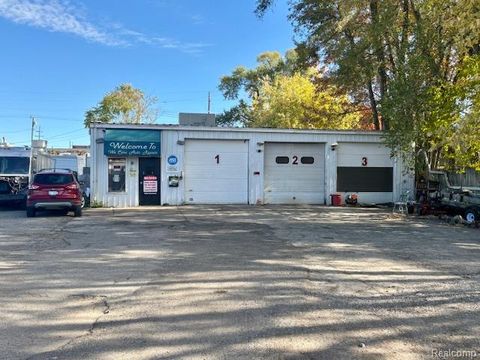 1370 E Michigan Avenue Ypsilanti City MI 48198