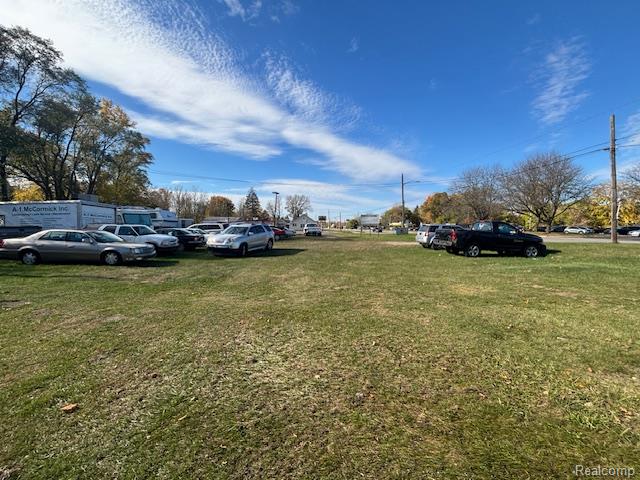 1370 E Michigan Avenue