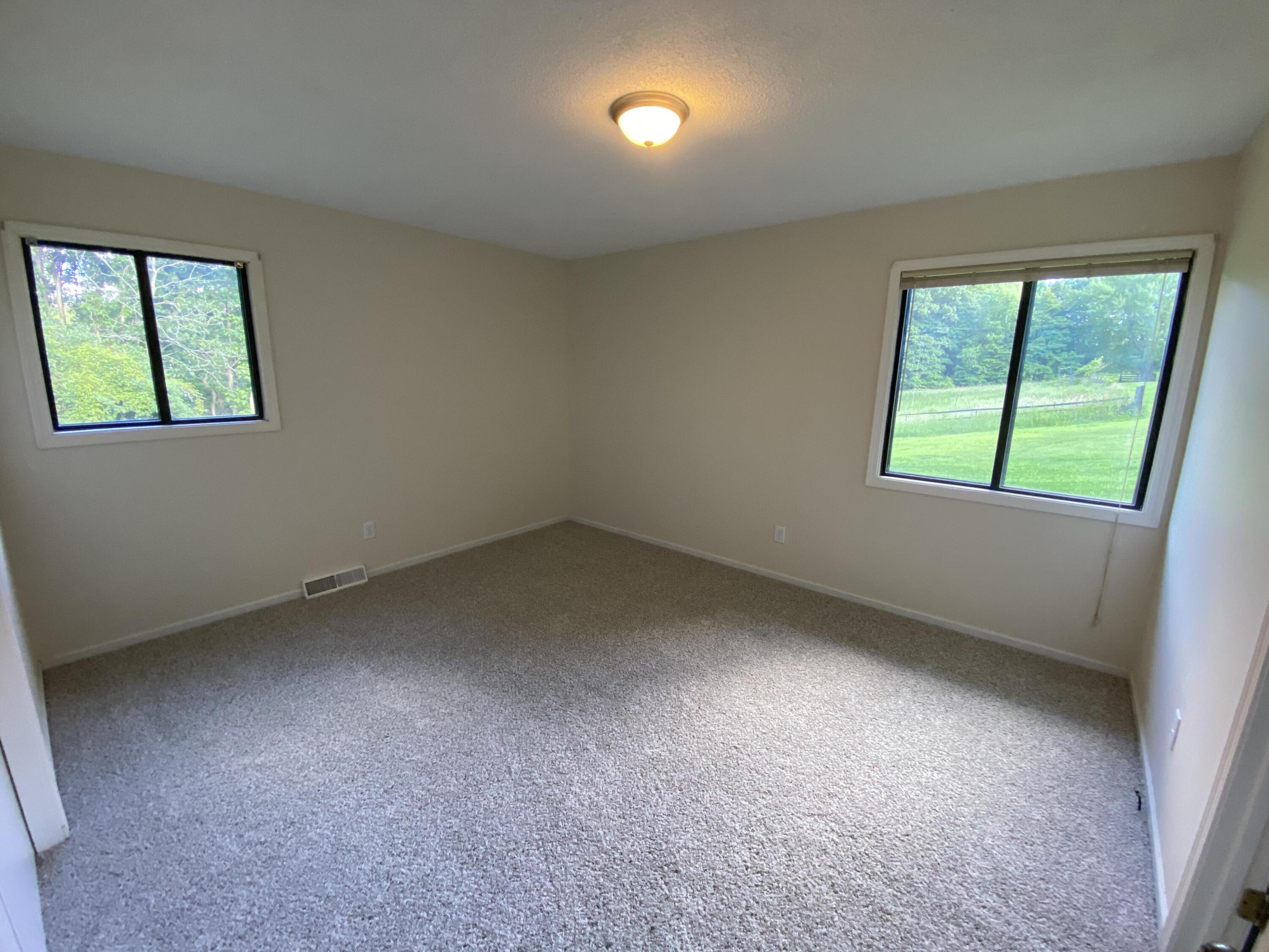 11229 W Snows Lake Road