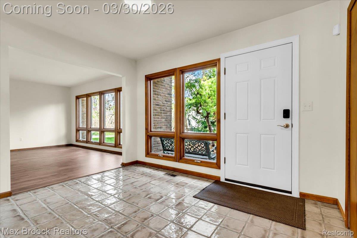 26311 W 14 Mile Road