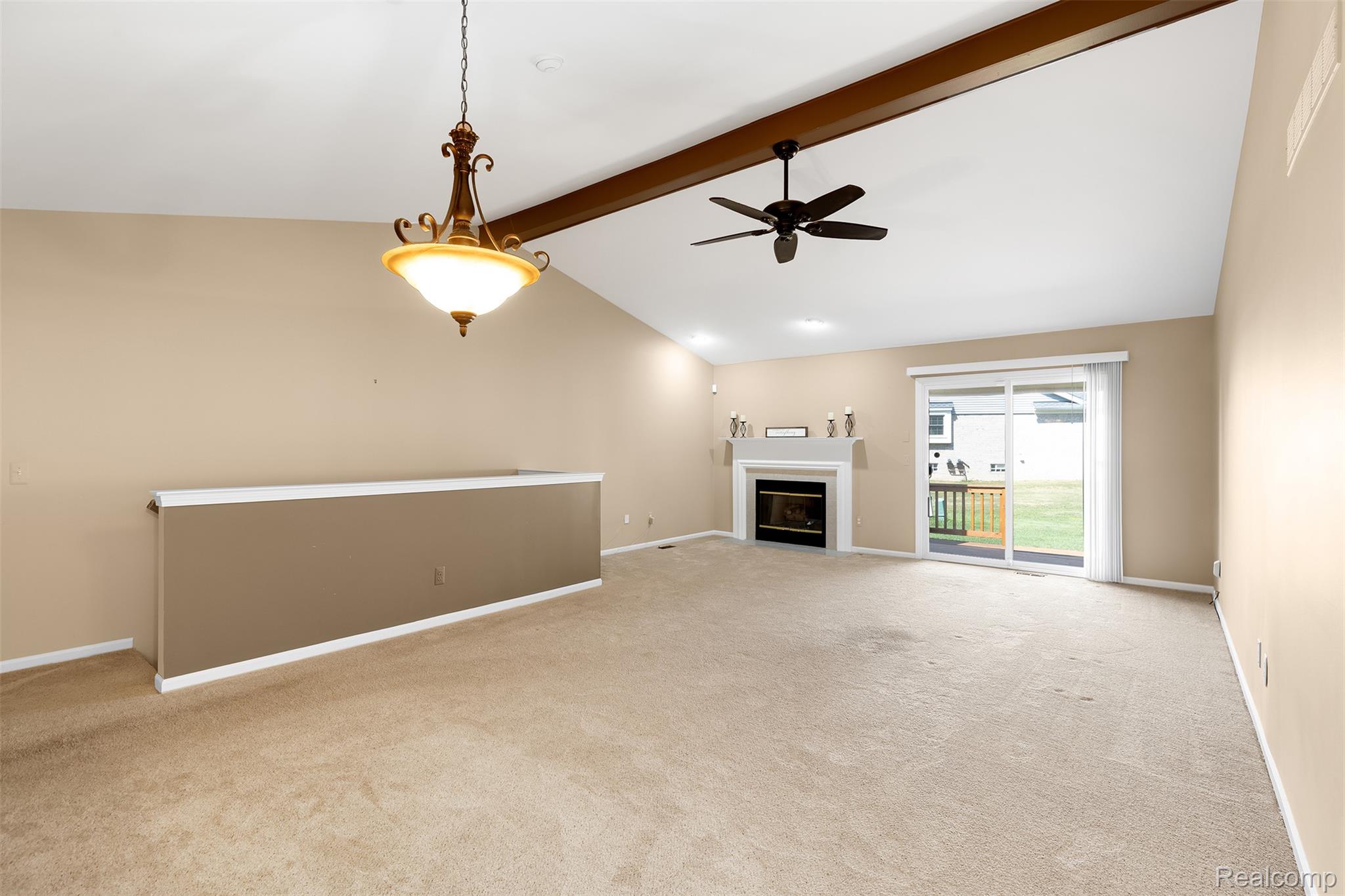 7348 Green Meadow Lane 9