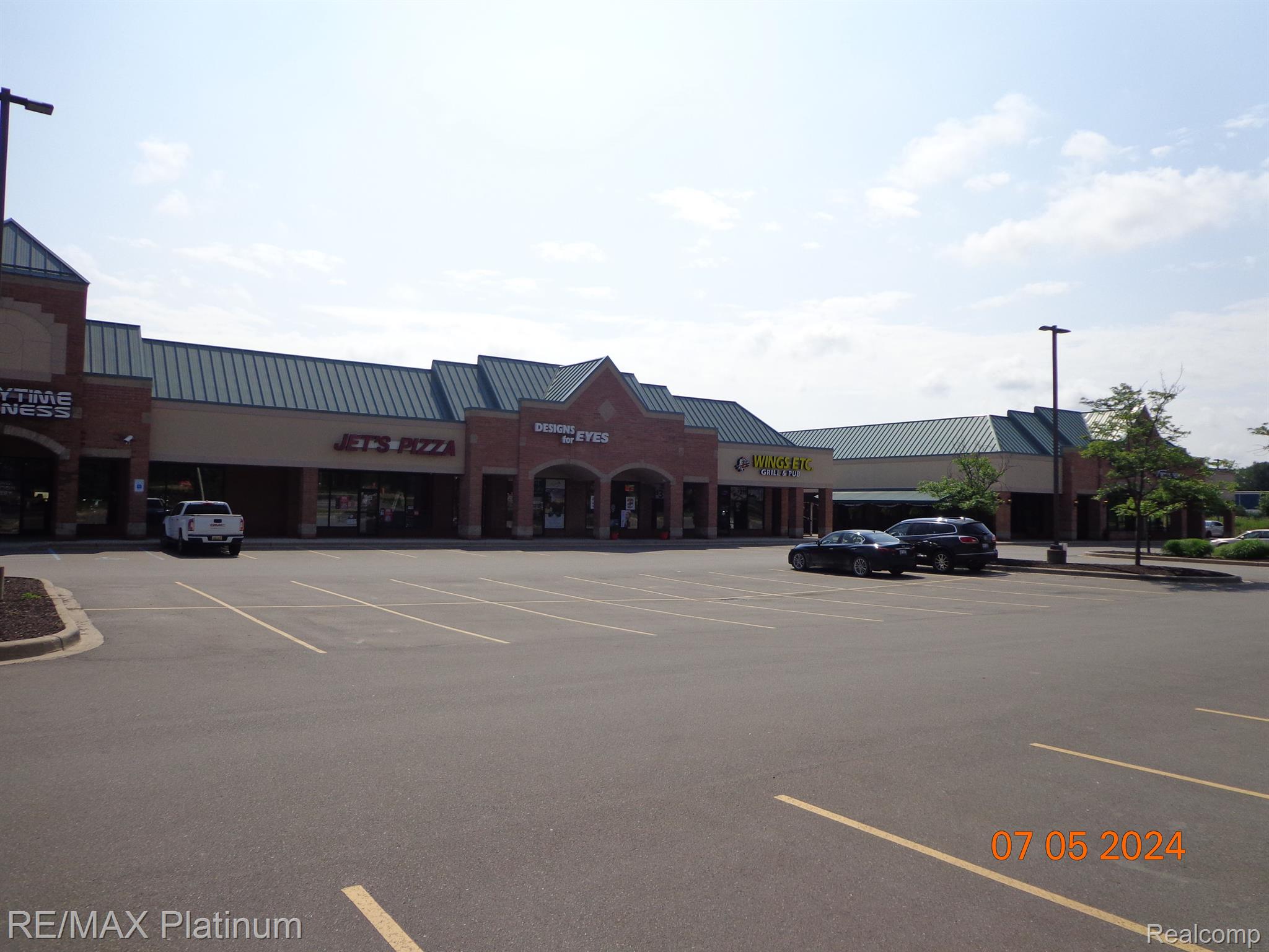 1818 N OLD US 23