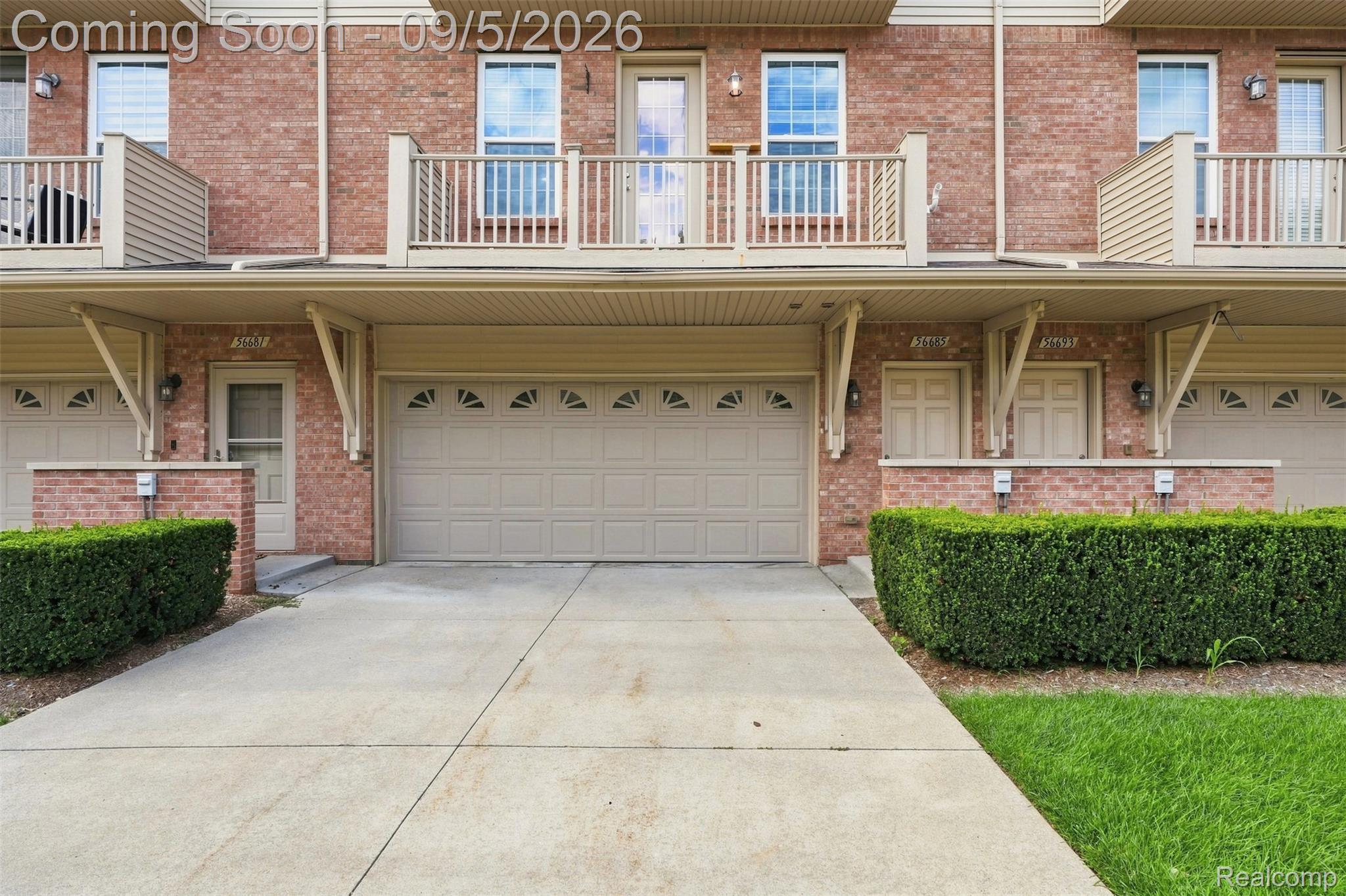56685 Long Island Drive