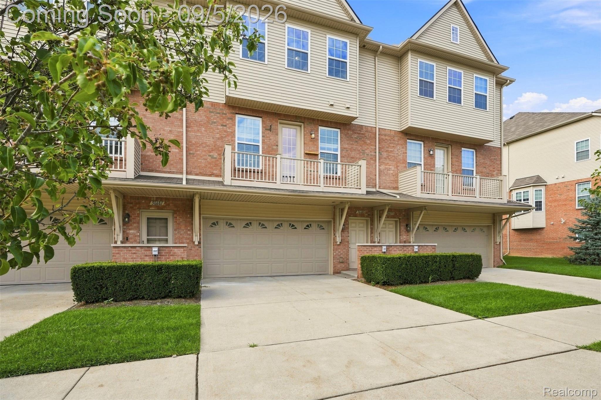 56685 Long Island Drive
