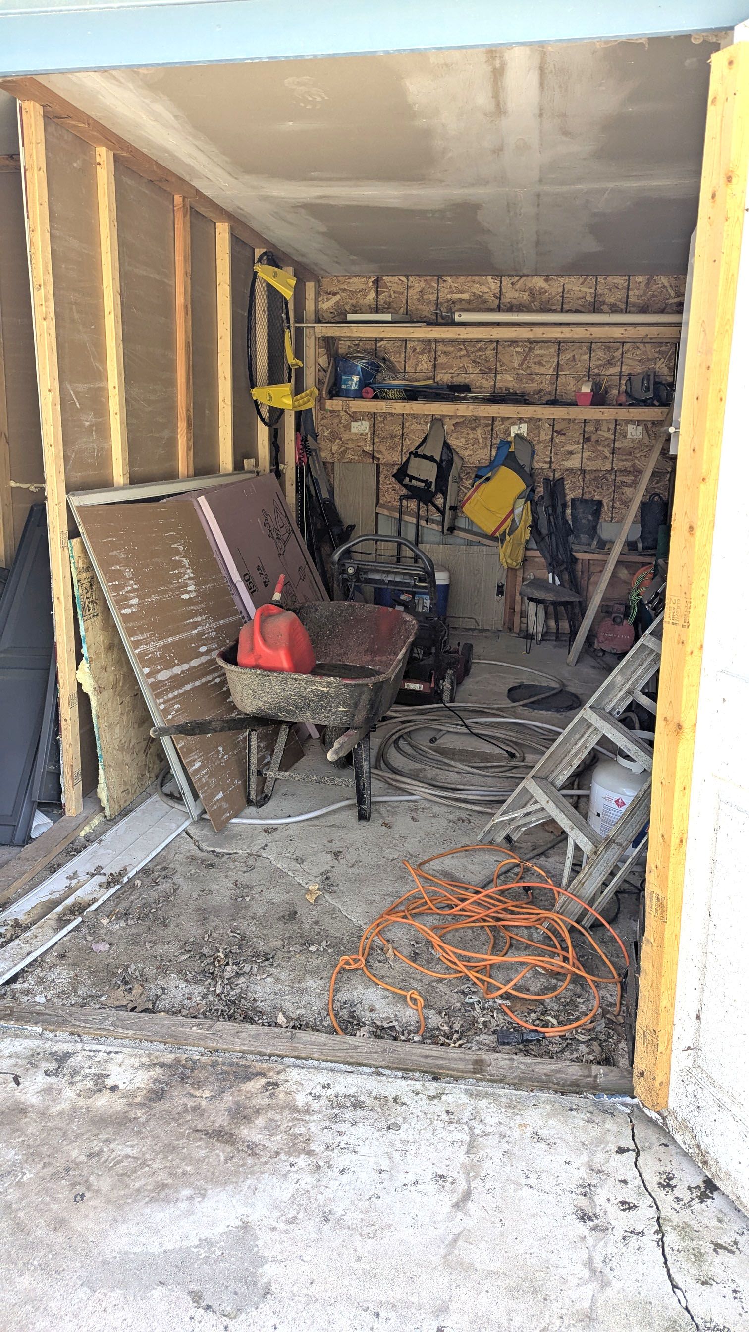 Billings Township Gladwin, Michigan 48612, United States, 3 Bedrooms Bedrooms, ,1 BathroomBathrooms,Residential,Pending,113770