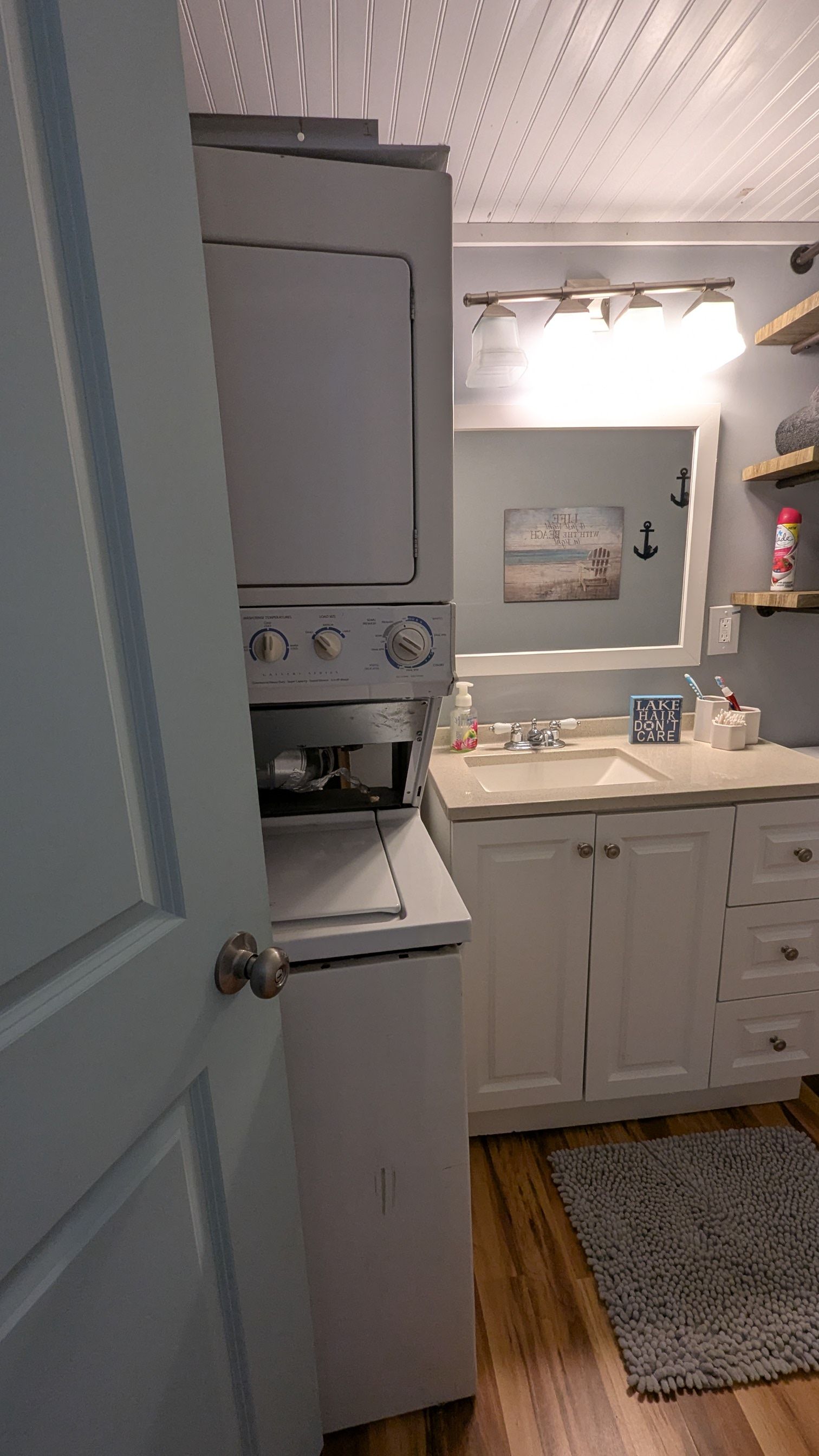 Billings Township Gladwin, Michigan 48612, United States, 3 Bedrooms Bedrooms, ,1 BathroomBathrooms,Residential,Pending,113770