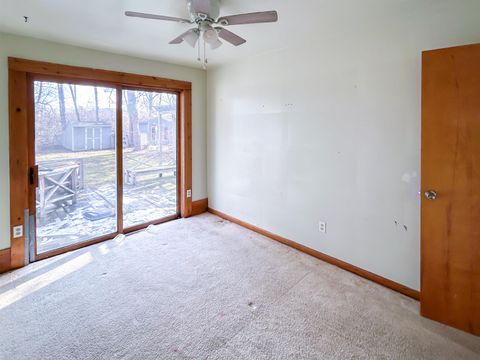 Tiny photo for 200 Boman Street, Flushing City, MI 48433 (MLS # 5050199704)