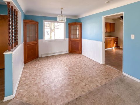 Tiny photo for 200 Boman Street, Flushing City, MI 48433 (MLS # 5050199704)