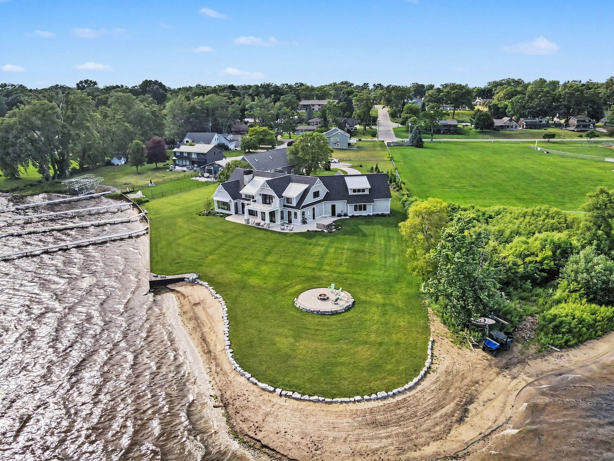 1019 Moorings Court