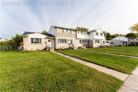 Tiny photo for 117 S Christine Circle #117, Mt Clemens City, MI 48043 (MLS # 20261083079)
