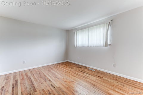 Tiny photo for 117 S Christine Circle #117, Mt Clemens City, MI 48043 (MLS # 20261083079)