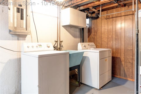 Tiny photo for 117 S Christine Circle #117, Mt Clemens City, MI 48043 (MLS # 20261083079)