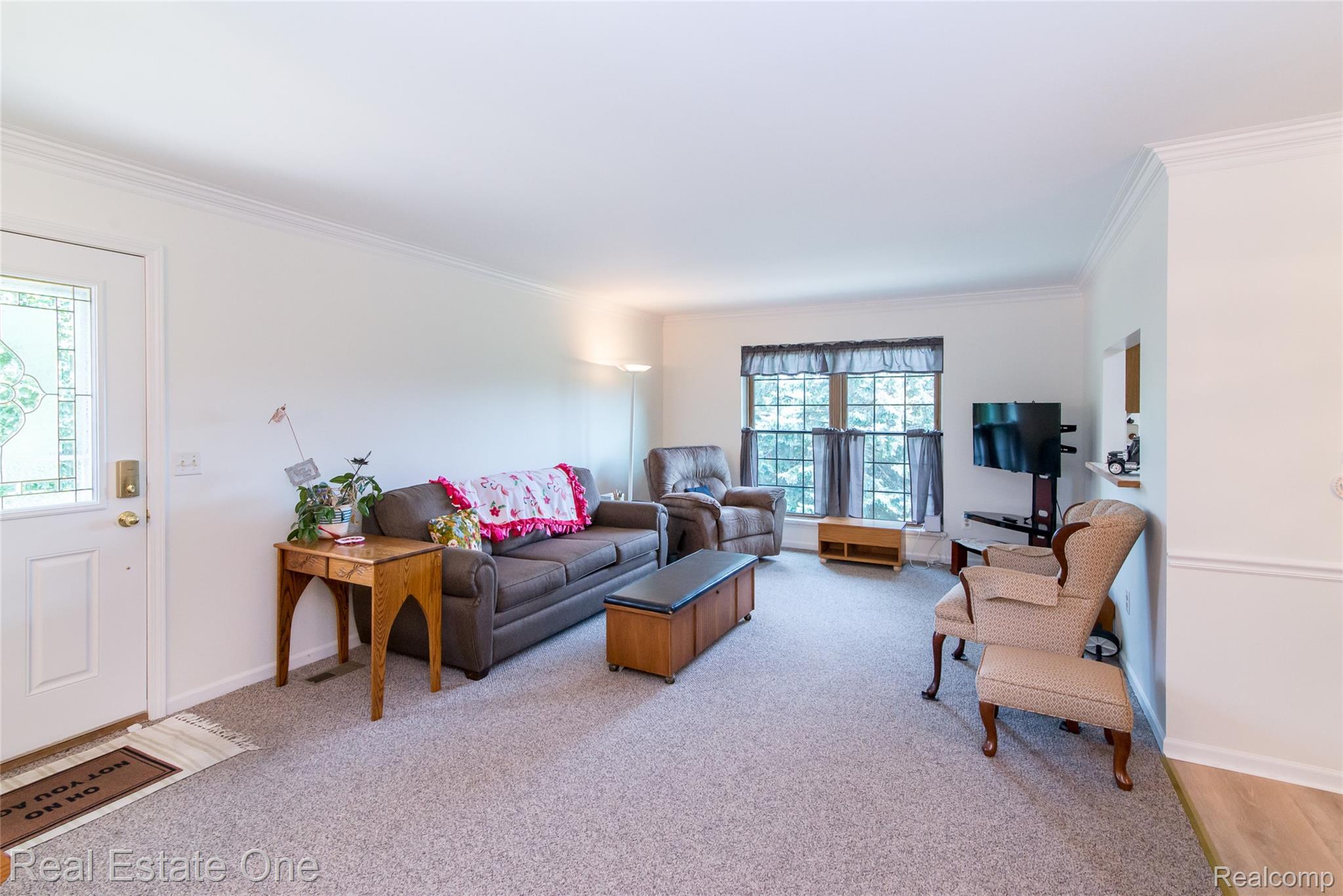 12043 Shenandoah