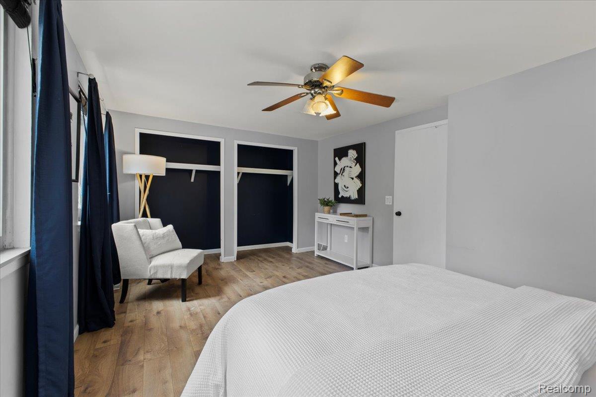 Springfield Charter Township, Michigan 48348, United States, 2 Bedrooms Bedrooms, ,3 BathroomsBathrooms,Residential,Active,174722