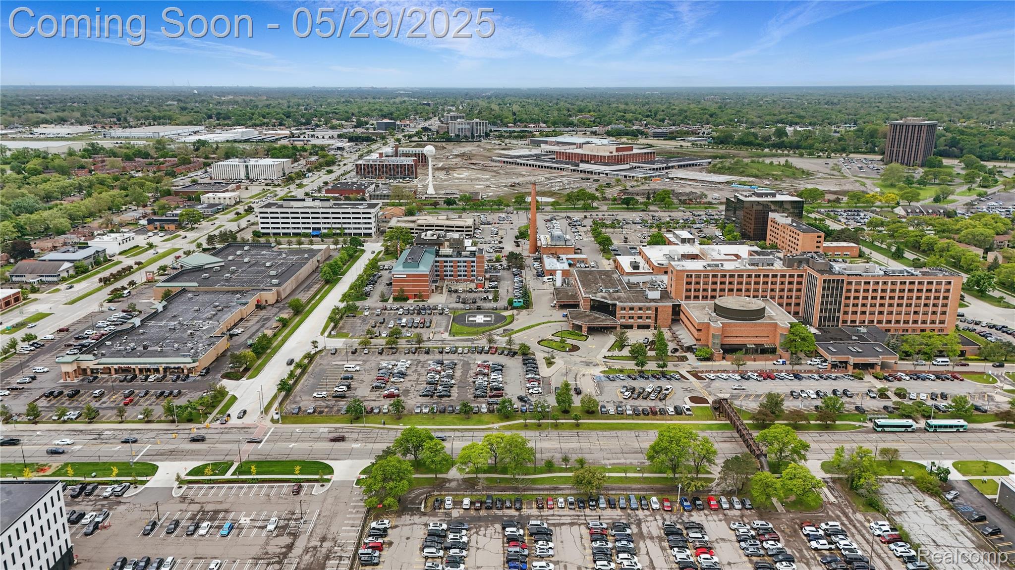 Southfield City, Michigan 48075, United States, 2 Bedrooms Bedrooms, ,2 BathroomsBathrooms,Residential,Pending,138956