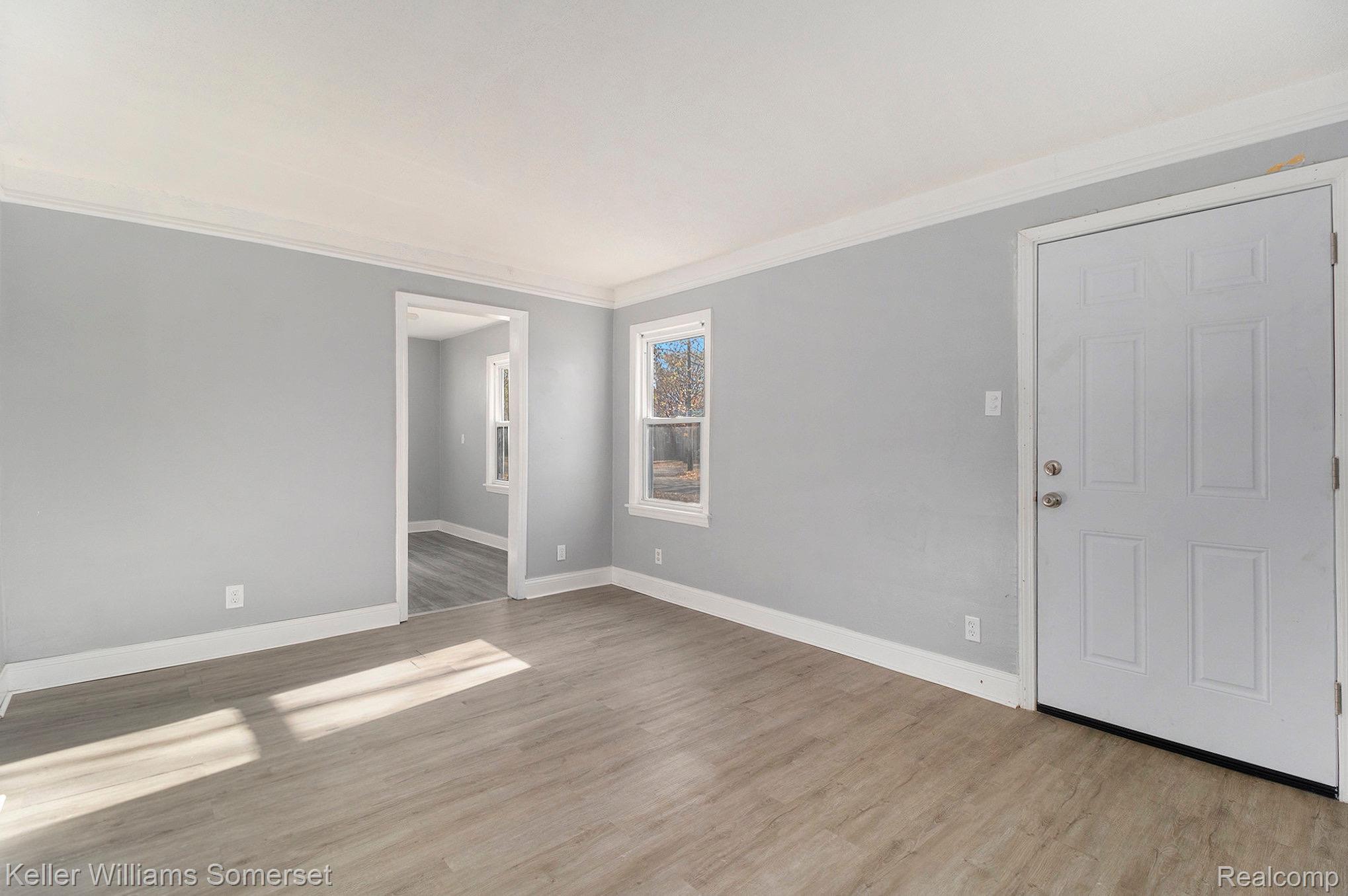 18591 Kingsville Street