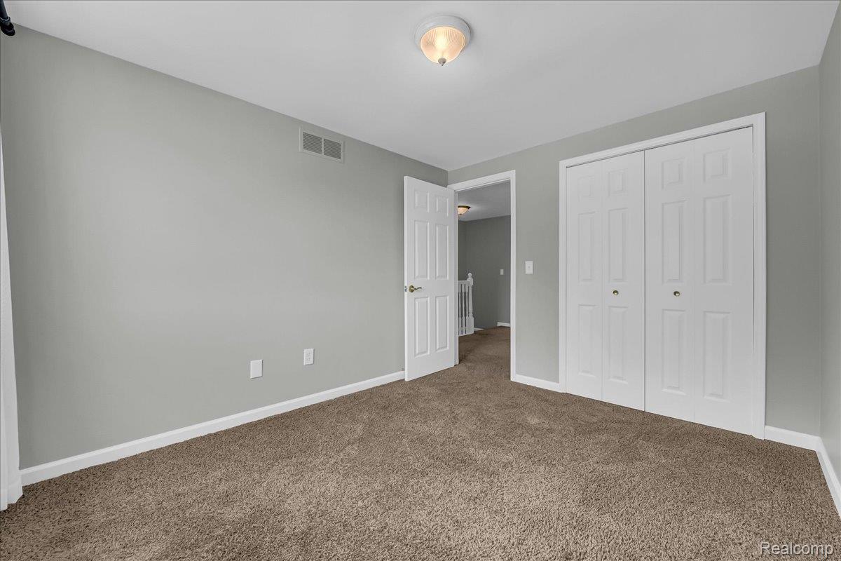 Sterling Heights City, Michigan 48312, United States, 3 Bedrooms Bedrooms, ,2 BathroomsBathrooms,Residential,Active,174060