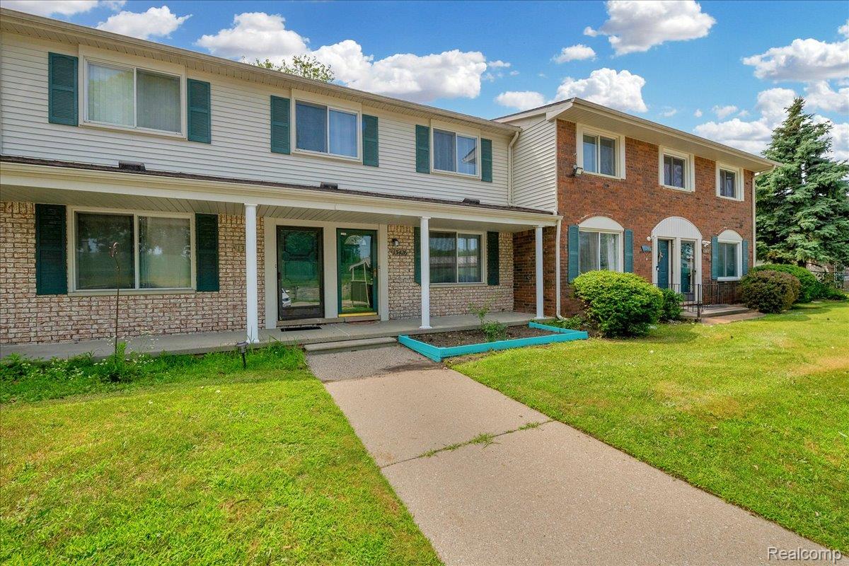 Sterling Heights City, Michigan 48312, United States, 3 Bedrooms Bedrooms, ,2 BathroomsBathrooms,Residential,Active,174060