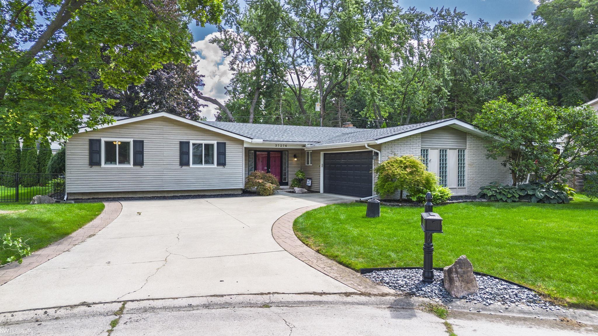 37276 Forestview Court
