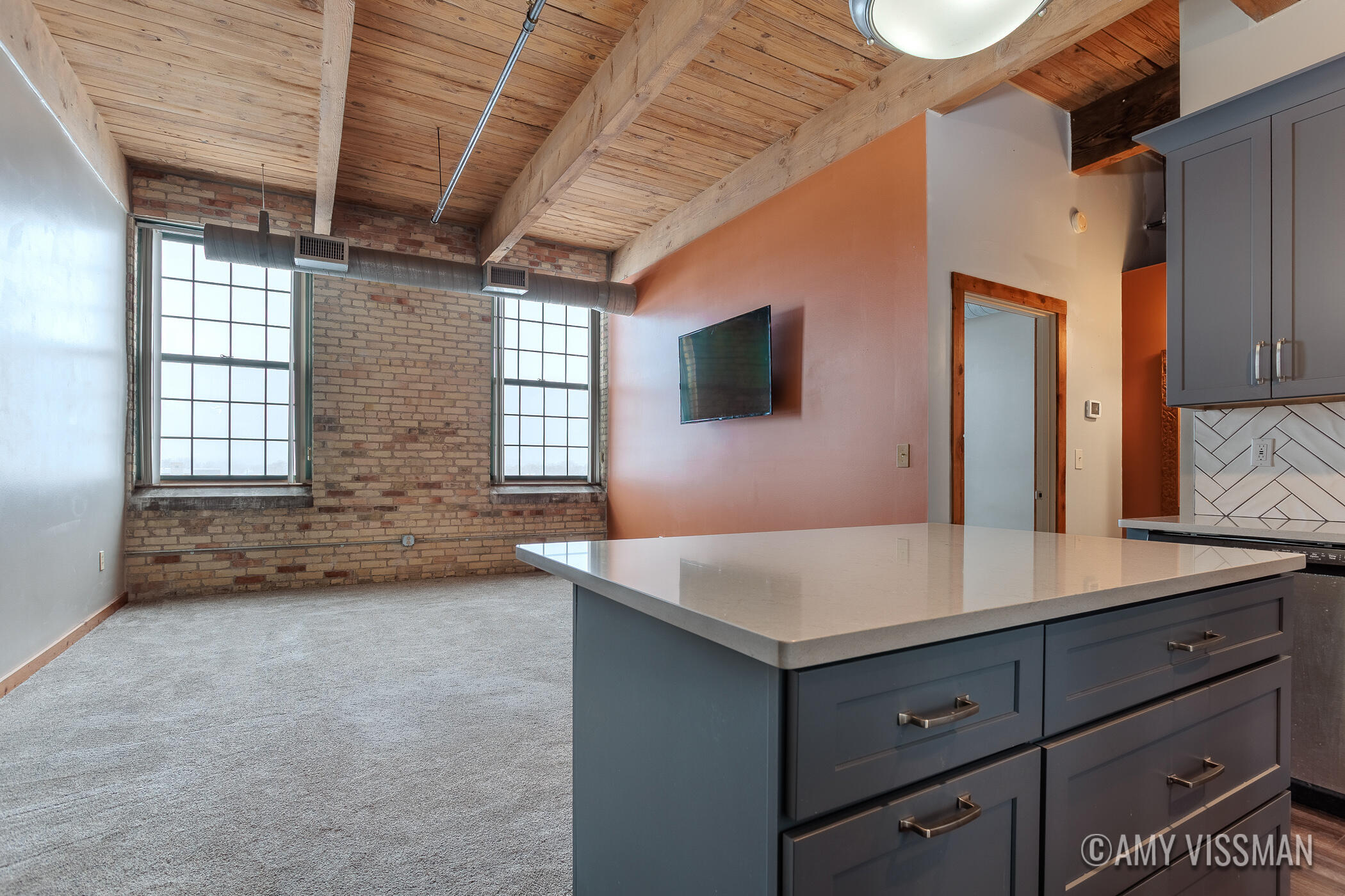 940 Monroe Avenue NW 443