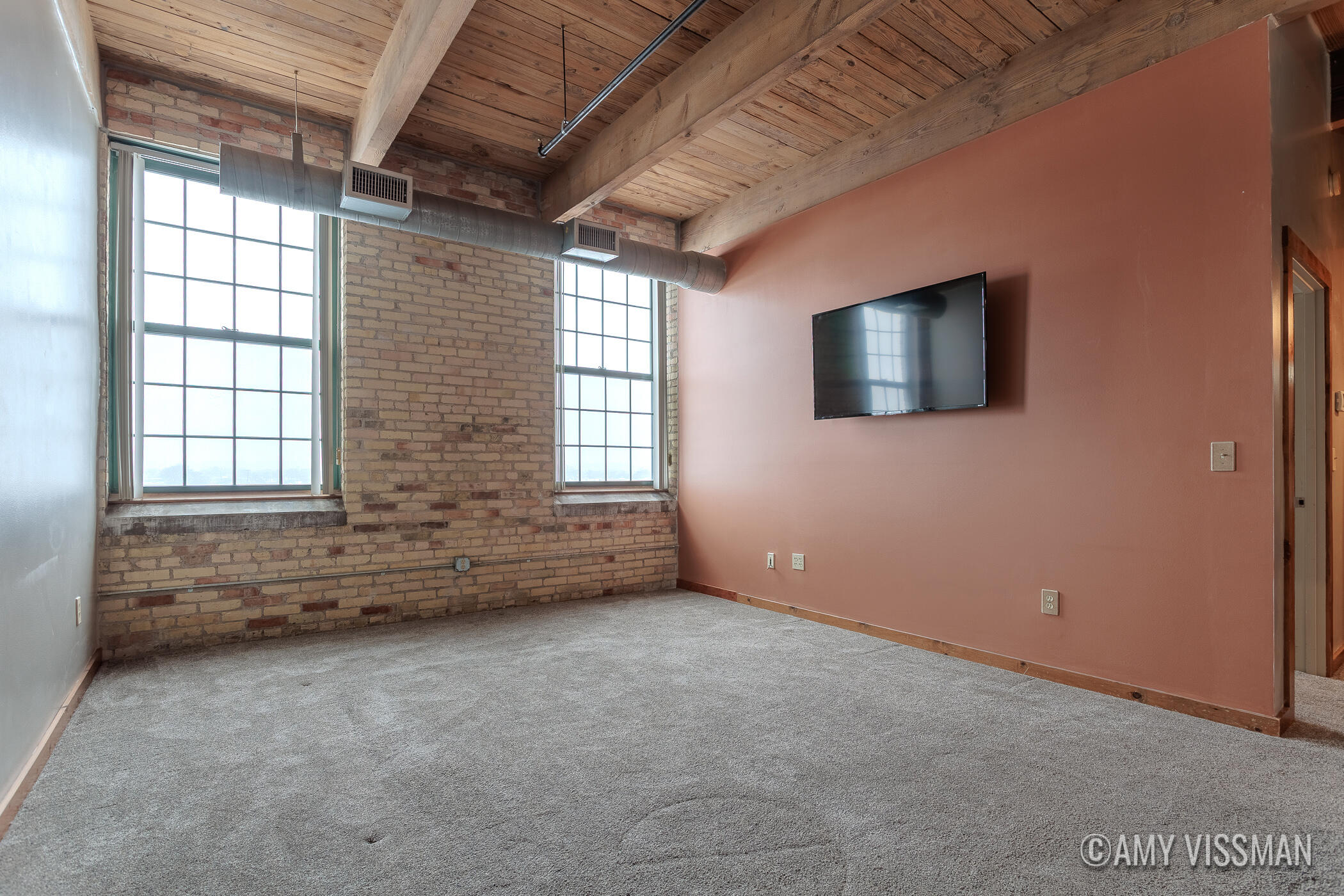 940 Monroe Avenue NW 443