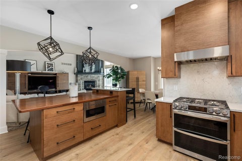 Tiny photo for 305 Baintree Boulevard, Brighton Township, MI 48114 (MLS # 20261069379)