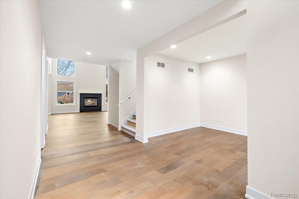 2921 Walsh Drive