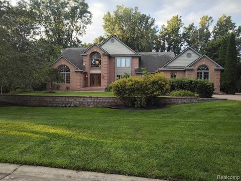 1339 Pond Bluff Way Brighton City MI 48114